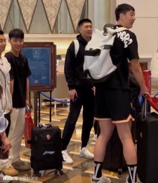 这些合作伙伴中有许多人是从汉斯·季默的音乐粉丝成长为同行者，共同为经典电影贡献力量。